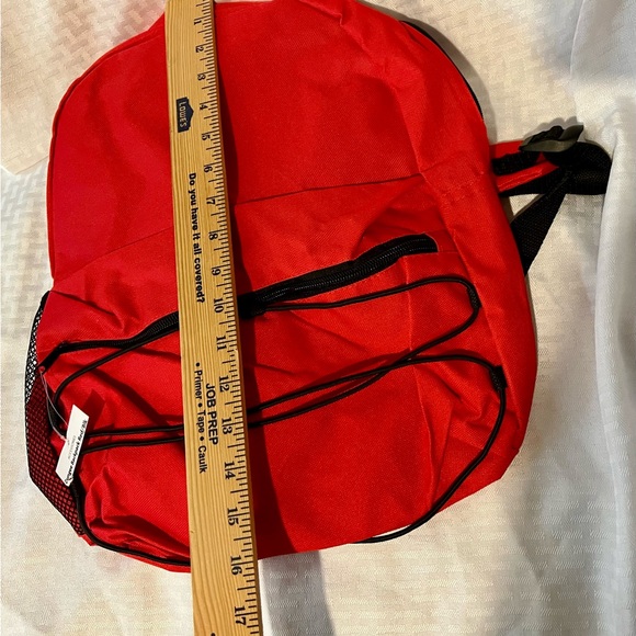 Classic Red Backpack - Picture 7 of 8